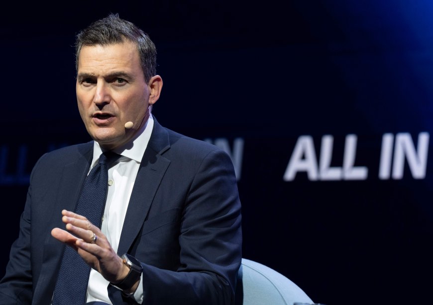 Canada working ‘alongside’ partners on AI safety, minister says