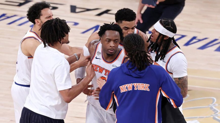 Darren Rovell remembers where he was during Knicks' Game 4 miracle against the Spurs -- at home