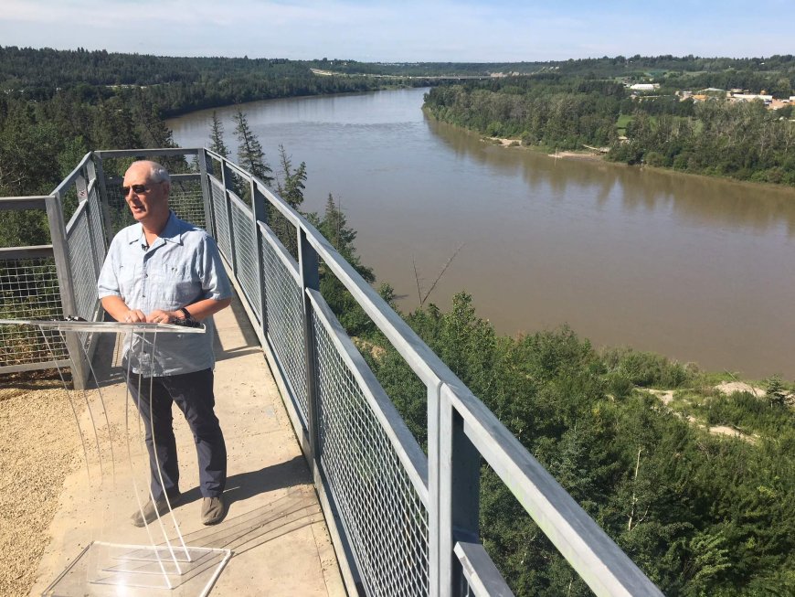 End of the road coming for ‘End of the World’? Erosion impacts Edmonton viewpoint