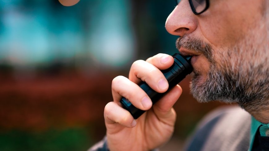 People are ditching their vapes only to pick up another surprising habit