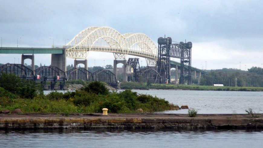 ‘Canadian Men’ Busted With Underage Kidnapping Victim After Wrong Turn at Border Bridge