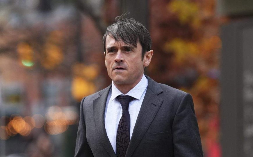 Ex-RCMP official convicted of breaching secrets law granted day parole