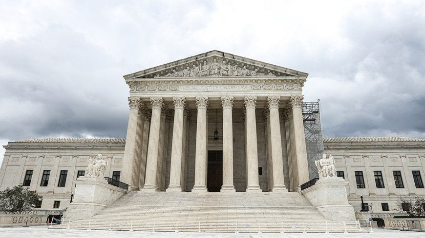 Supreme Court allows Trump admin to use federal voter eligibility database during appeal