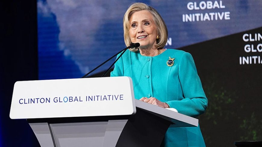 X Community Notes DESTROYS Hypocrite Hillary Clinton After She Tried Attacking Trump For Banning Media Outlets From White House