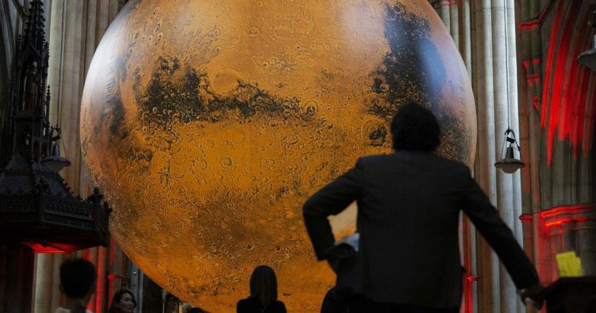 Scientists Discover Massive ‘Anomaly’ Hidden Deep Beneath Surface of Mars
