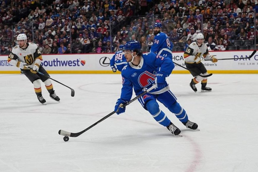 Maple Leafs sign defenceman Blankenburg