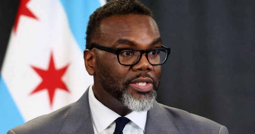 Chicago’s Democrat Mayor Running for Reelection with Just 23% Approval, Bets on Socialists to Save Him