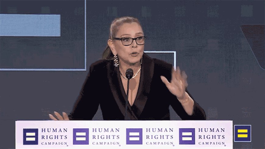 Hollywood actress’ performative rant about son’s sexuality at LGBT gala fuels online backlash frenzy
