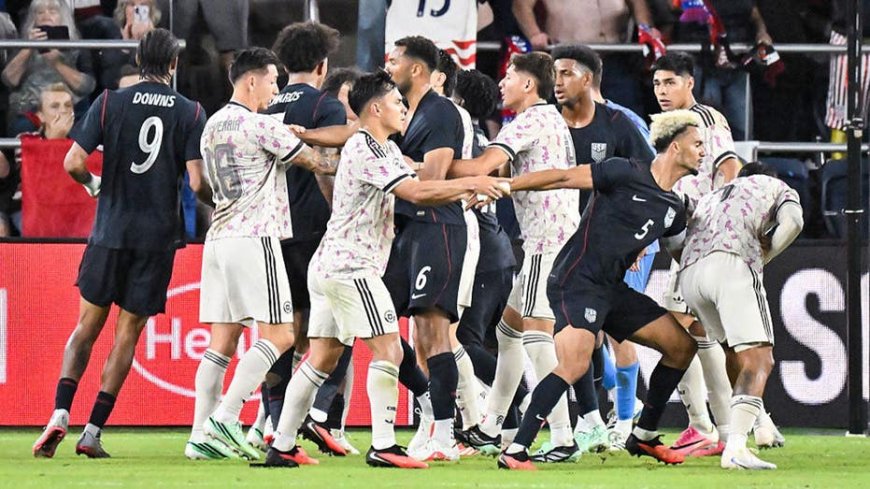USMNT gets into bench-clearing brawl after Chilean player kicks at goalkeeper in closing seconds of friendly