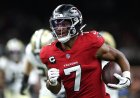 Falcons turn primetime doubters into believers behind Bijan Robinson's back-to-back masterpieces