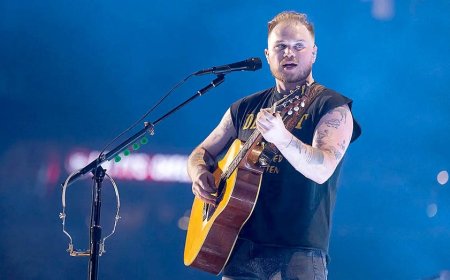 Zach Bryan sparks debate after wearing 'Free Palestine' shirt at venue that barred Macklemore