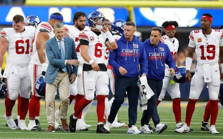 NFL legend warns more rulebook tweaks won't save signal-callers from getting hurt