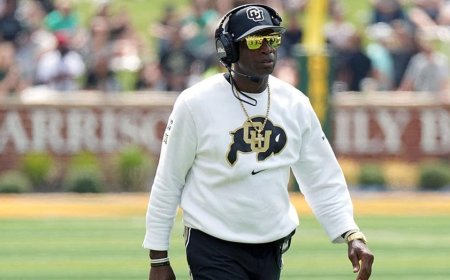 Texas Tech fan claims to find part of Colorado's playbook at hotel bar, shows plays that match opening drive