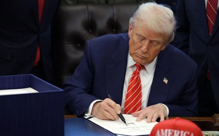 Ron Paul: Trump’s Other War