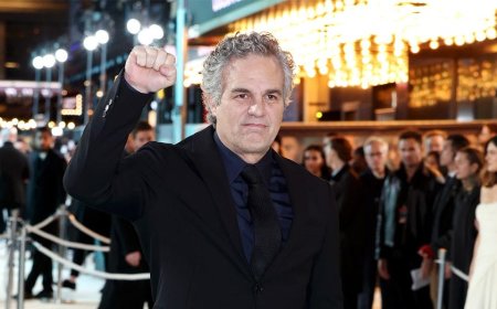 Mark Ruffalo threatens to 'hulk out' at Trump, GOP over voting rights at NYC event