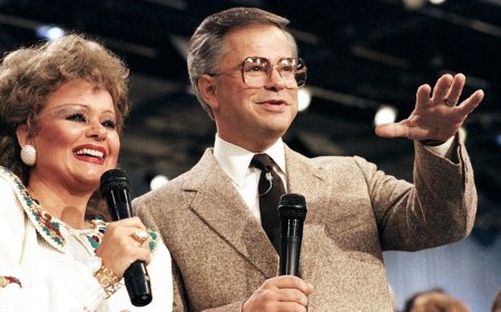 Jim Bakker, 'PTL Club' televangelist and fmr husband of Tammy Faye, dead at 86