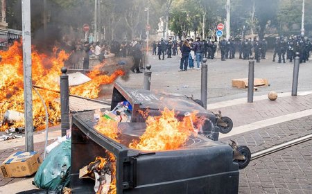 Watch: Police Clash With Islamic Migrants & Socialists As French Riots Continue!