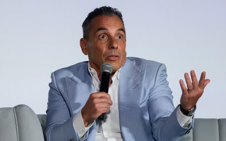 Comedy stars lash out at Sebastian Maniscalco over SiriusXM shake-up