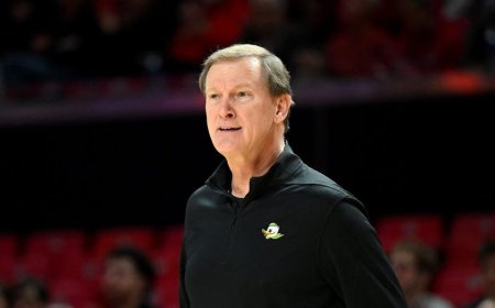Dana Altman ends nearly four decade coaching career at Oregon: 'Stepping away is truly painful'