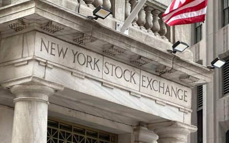 Americans 75 and older are wealthiest age group, Fed survey finds