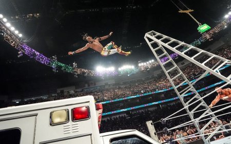 WWE's Bron Breakker sends Je'Von Evans crashing through ambulance roof, Penta wins Money in the Bank match