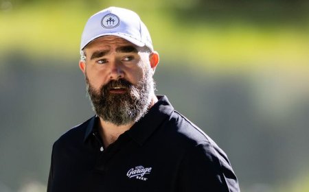 Jason Kelce’s Eagles-Jaguars broadcast shows why NFL booths could use more offensive linemen