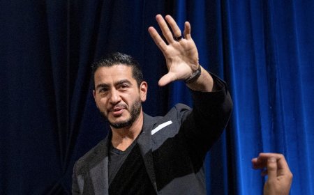 El-Sayed asked if he believes America is 'ready for a Muslim president' ahead of Senate race