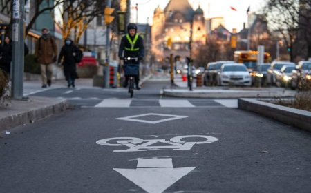 Bike lane advocates to challenge Ford government’s removal plans at Supreme Court