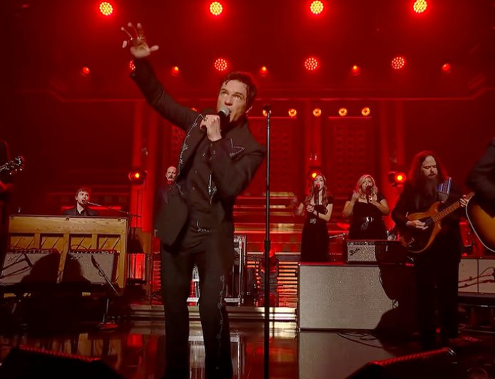 The Killers frontman Brandon Flowers' new music about faith, Americana praised by conservatives, Christians