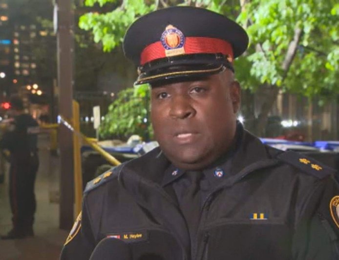 Toronto police officer faces impaired driving charge after found asleep behind wheel