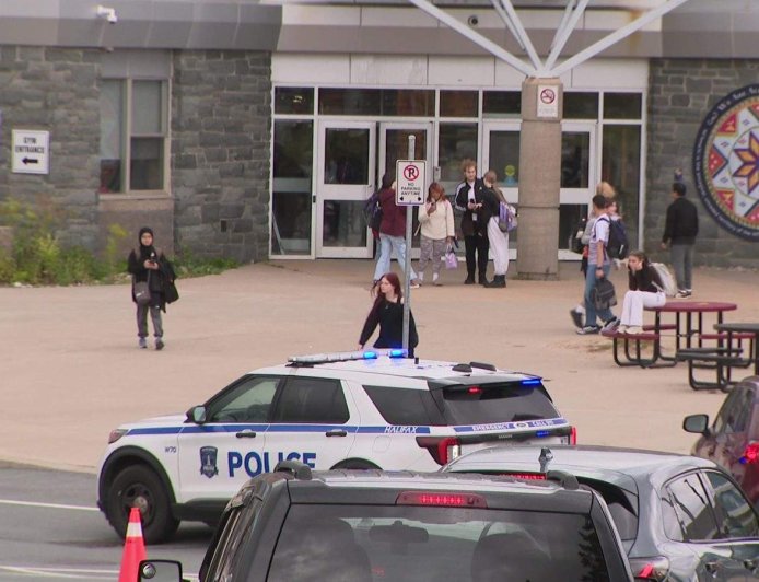 Halifax high school lockdown lifted as police investigate weapons threat