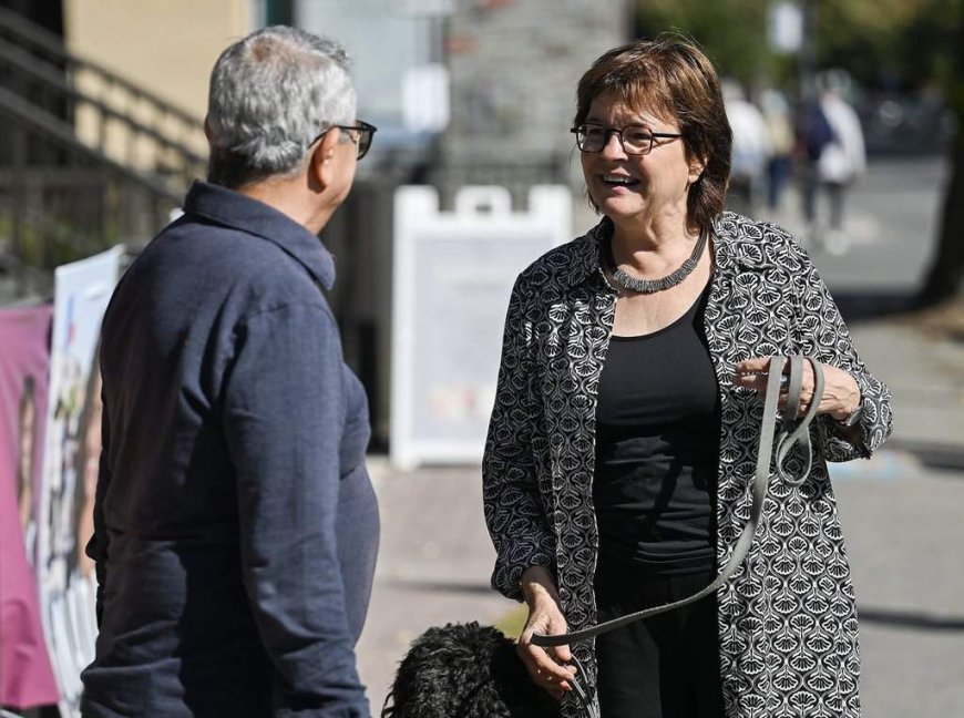 Women 60 and over vastly outnumbered by men on Quebec’s campaign trail