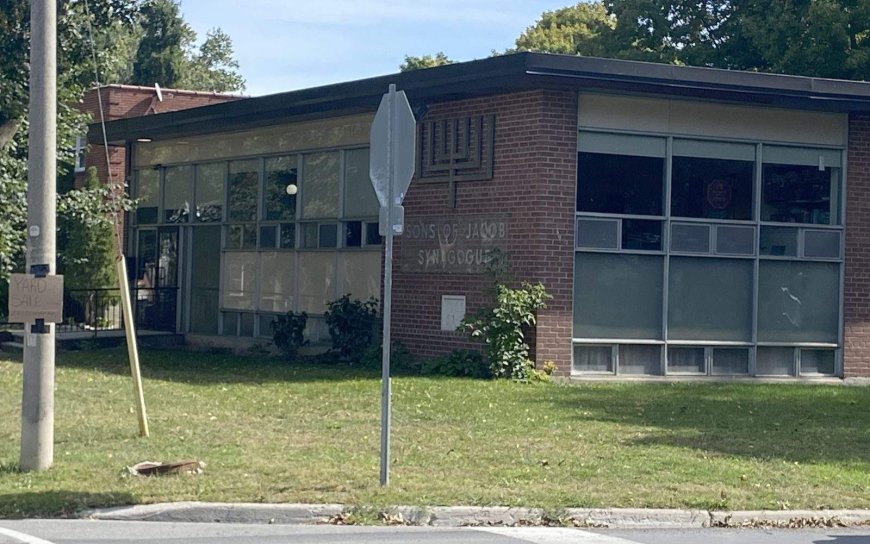 ‘Disturbing’: Belleville, Ont., synagogue receives antisemitic flyers after shooting