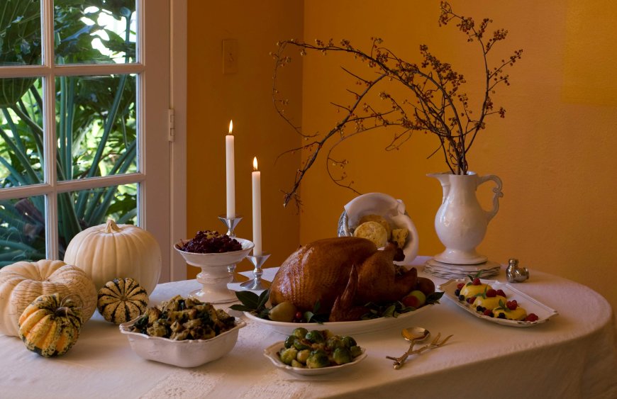 The Curator: 5 Thanksgiving hosting finds to make your holiday easier