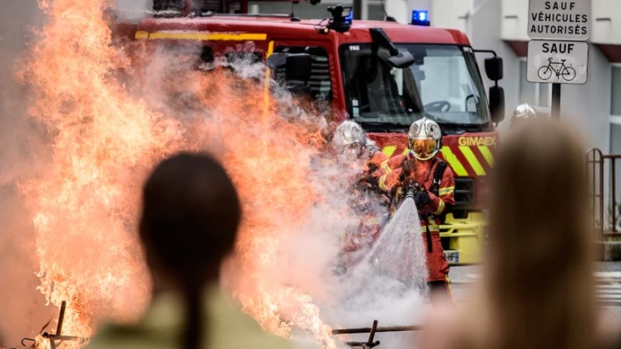 France’s ‘High School’ Protests Aren’t What You Think