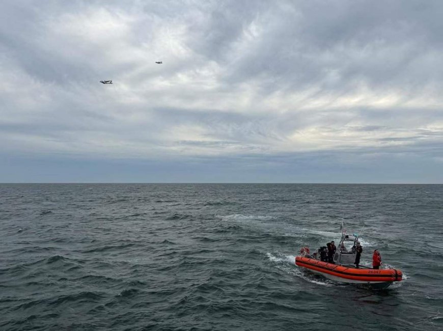 U.S. Coast Guard suspends search for missing Ontario air ambulance
