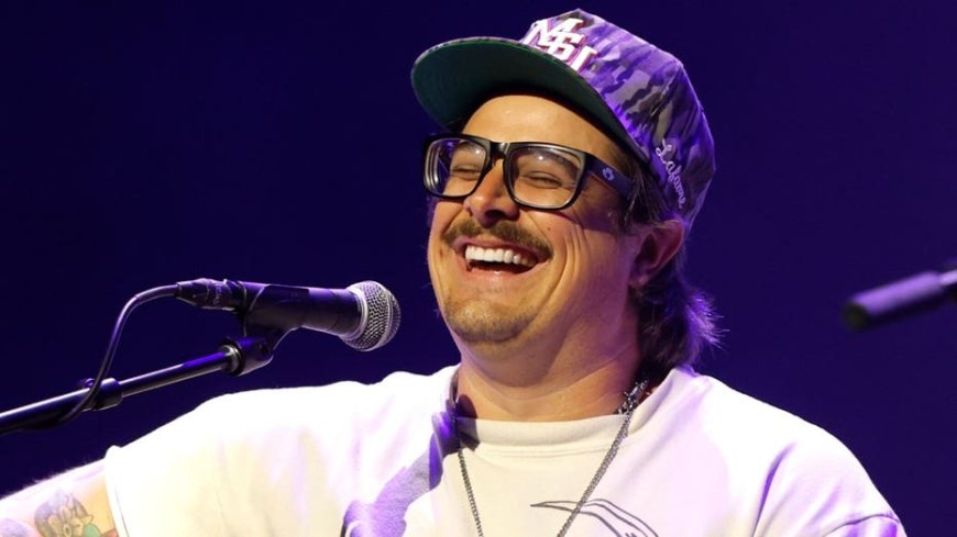 HARDY's new single 'Man In The Box' blends country music and rock into one roller coaster track