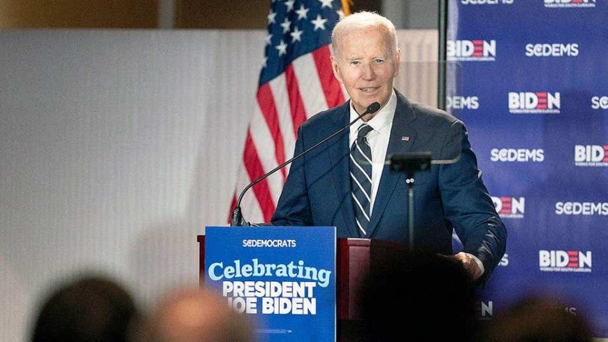Biden conspicuously absent from campaign trail as Obama, Harris step up for midterm push