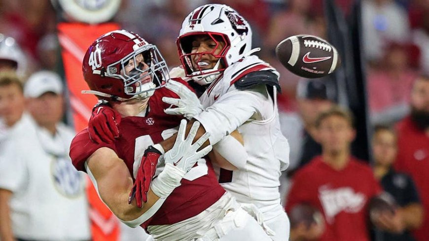 Alabama's Josh Ford ‘determined’ to play Georgia after broken arm surgery, while officials plan for hurricane