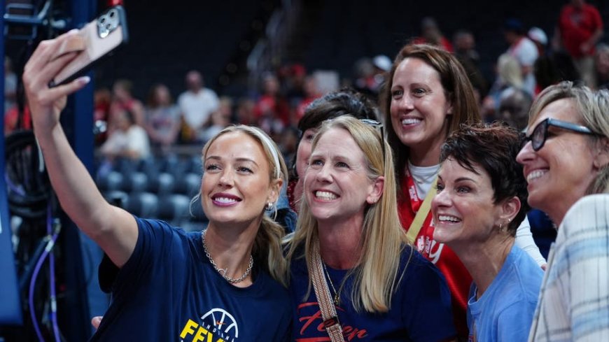 Ex-WNBA player Sydney Colson tells White colleagues to 'shut the f--- up,' smears Fever fans