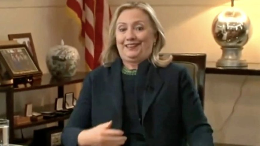 Hillary Clinton Criticizes Live-Streaming Firing Squad Execution Despite Laughing About Muammar Gaddafi Being Sodomized To Death With A Bayonet