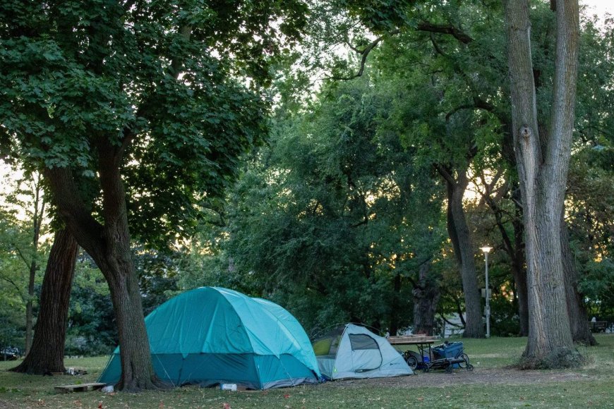 Ontario’s top court paves way to reopen challenge of Hamilton’s anti-encampment law