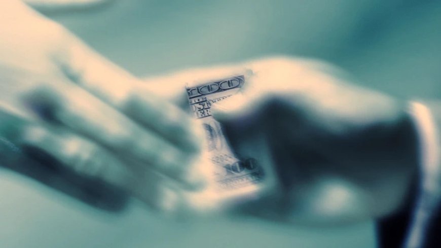 Ron Paul: The Only Way To Fight Government Corruption